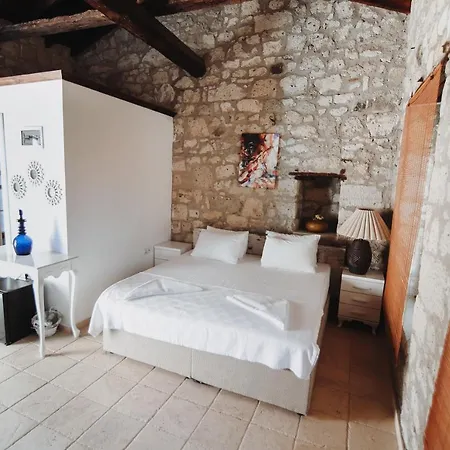 Tashmahal Fogadó Alacati