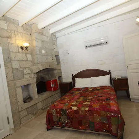 Tashmahal Alacati