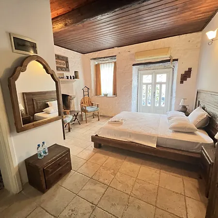 Tashmahal Alacati