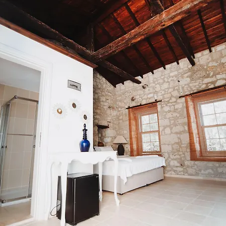 Tashmahal Alacati