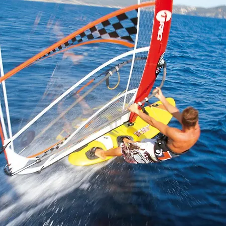 Tashmahal Çeşme