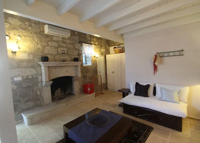 Tashmahal 3* 阿拉恰特