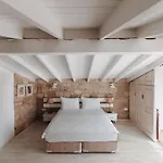 Tashmahal Inn